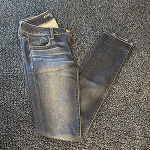 Women's American Eagle Jeans
